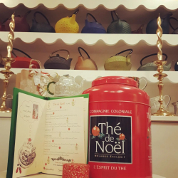 Les Thés de Noël sont arrivés !!!🎅
🎄www.maisondethel.com 🎄
#noel #merrychristmas #limogesmaville #limoges #ventedethé #comptoirdethe #greentea #blacktea #chocolat #rooibos #chocolat